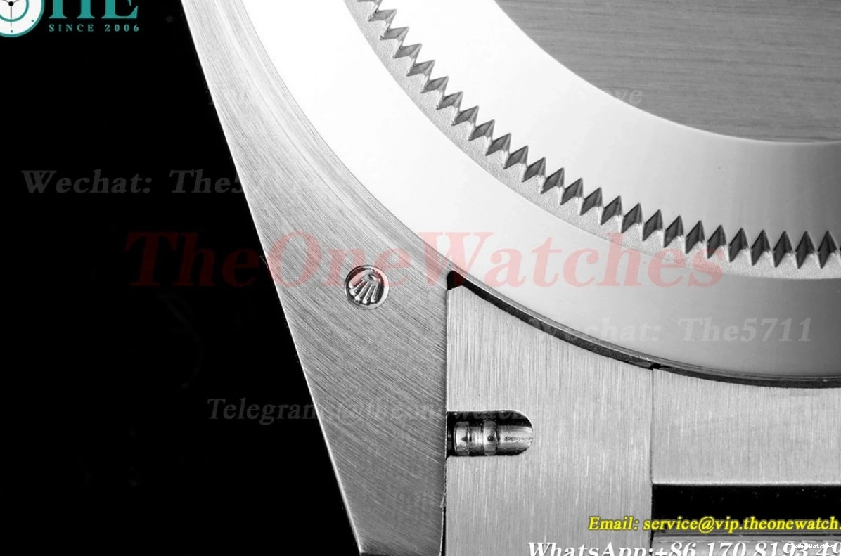 A2836 SS Dia Blue SS 40mm DayDate EWF 0401